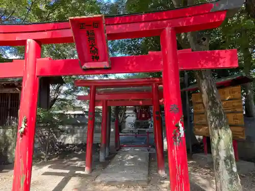 久留真神社の末社