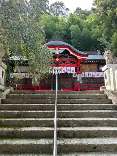 小川諏訪神社の本殿