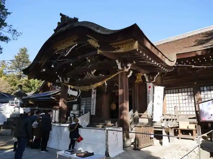 武田神社の本殿・本堂