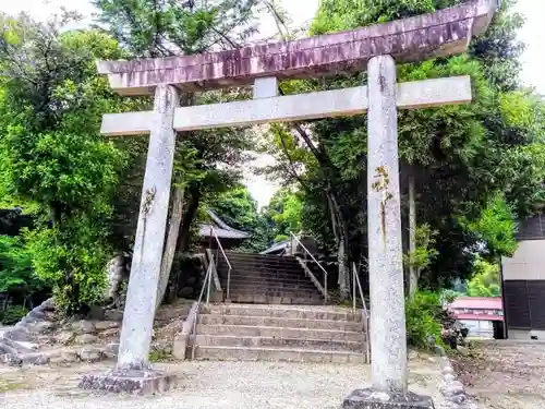 多度神社（佐布里多度神社）の鳥居