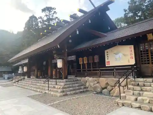 廣田神社の{uncategorized: "未分類", other: "その他", undefined: "問題あり", building: "その他建物", grave: "お墓", sacred_gate: "鳥居", guardian: "狛犬", statue: "像", buddha: "仏像", history: "歴史", nature: "自然", garden: "庭園", animal: "動物", pagoda: "塔", temizu: "手水舎", mountain_gate: "山門・神門", sanctuary: "本殿・本堂", subordinate: "末社・摂社", art: "芸術", scenery: "景色", jizo: "地蔵", ema: "絵馬", goshuin: "御朱印", omikuji: "おみくじ", items: "授与品その他", amulet: "お守り", goshuincho: "御朱印帳", eats: "食事", festival: "お祭り", votive_dance: "神楽", shichigosan: "七五三参", wedding: "結婚式", experience: "体験その他", initially: "初詣", around: "周辺", anti_infection: "感染症対策"}