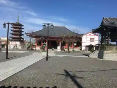 津観音の本殿・本堂