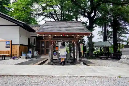 咲前神社の手水舎