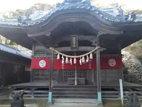 白皇神社の本殿・本堂