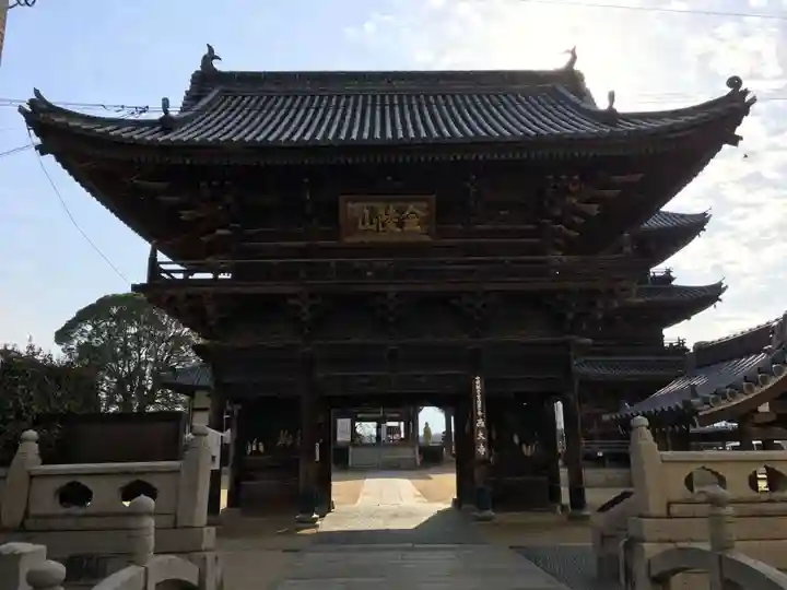 西大寺の山門・神門