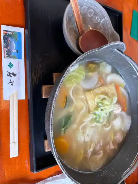 山中諏訪神社(山梨県)