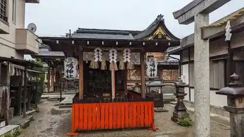 瀧尾神社の末社