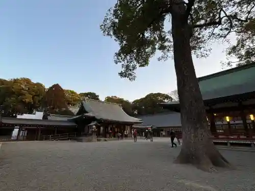 武蔵一宮氷川神社の{uncategorized: "未分類", other: "その他", undefined: "問題あり", building: "その他建物", grave: "お墓", sacred_gate: "鳥居", guardian: "狛犬", statue: "像", buddha: "仏像", history: "歴史", nature: "自然", garden: "庭園", animal: "動物", pagoda: "塔", temizu: "手水舎", mountain_gate: "山門・神門", sanctuary: "本殿・本堂", subordinate: "末社・摂社", art: "芸術", scenery: "景色", jizo: "地蔵", ema: "絵馬", goshuin: "御朱印", omikuji: "おみくじ", items: "授与品その他", amulet: "お守り", goshuincho: "御朱印帳", eats: "食事", festival: "お祭り", votive_dance: "神楽", shichigosan: "七五三参", wedding: "結婚式", experience: "体験その他", initially: "初詣", around: "周辺", anti_infection: "感染症対策"}