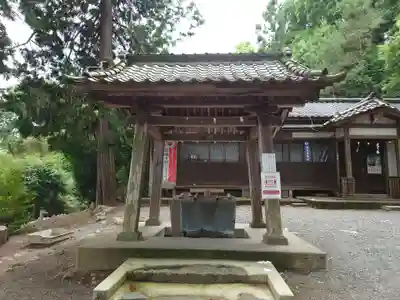 武田八幡宮の手水舎