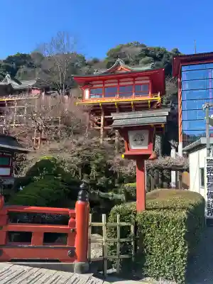 祐徳稲荷神社の{uncategorized: "未分類", other: "その他", undefined: "問題あり", building: "その他建物", grave: "お墓", sacred_gate: "鳥居", guardian: "狛犬", statue: "像", buddha: "仏像", history: "歴史", nature: "自然", garden: "庭園", animal: "動物", pagoda: "塔", temizu: "手水舎", mountain_gate: "山門・神門", sanctuary: "本殿・本堂", subordinate: "末社・摂社", art: "芸術", scenery: "景色", jizo: "地蔵", ema: "絵馬", goshuin: "御朱印", omikuji: "おみくじ", items: "授与品その他", amulet: "お守り", goshuincho: "御朱印帳", eats: "食事", festival: "お祭り", votive_dance: "神楽", shichigosan: "七五三参", wedding: "結婚式", experience: "体験その他", initially: "初詣", around: "周辺", anti_infection: "感染症対策"}