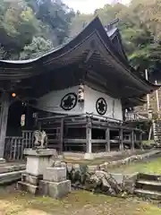 諏訪神社の本殿