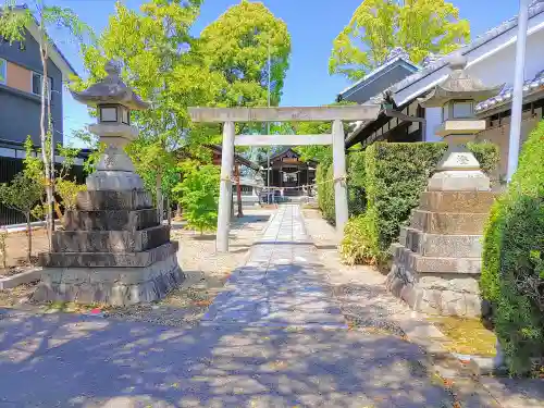 津島社の鳥居