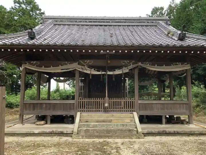 菅田神社の本殿・本堂