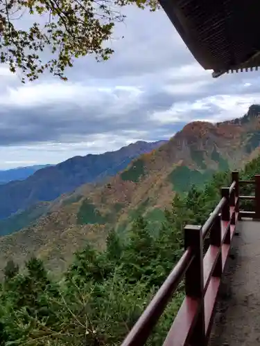 三峯神社の景色