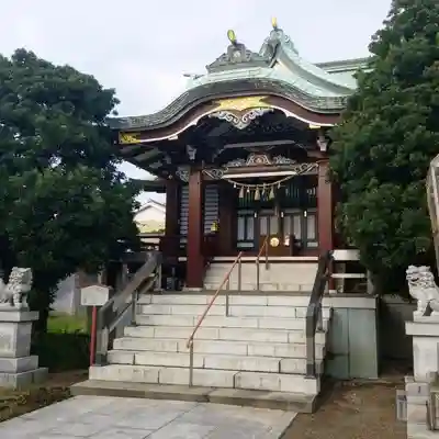 諏訪神社の本殿・本堂