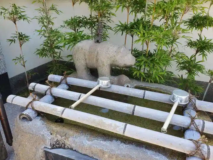 西光寺の手水舎