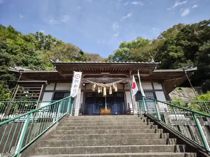 加津佐温泉神社の本殿・本堂