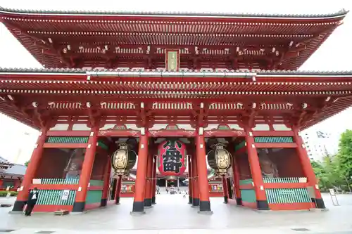 浅草寺の山門・神門
