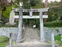 糸島市宇美八幡宮の鳥居