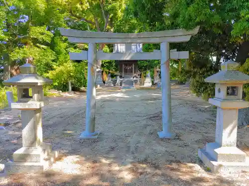 八幡社（矢作）の鳥居