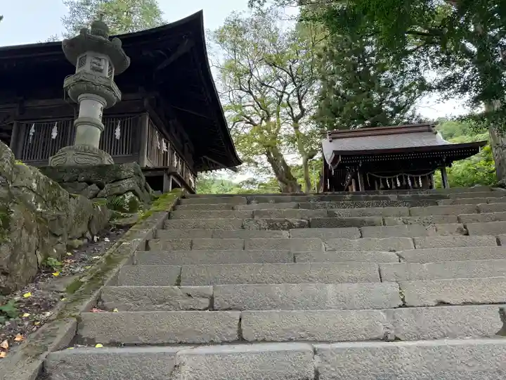 諏訪大社上社前宮(長野県)