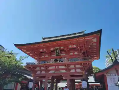 生田神社の山門・神門