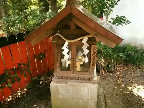 源九郎稲荷神社のその他建物
