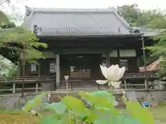 長福寺の本殿