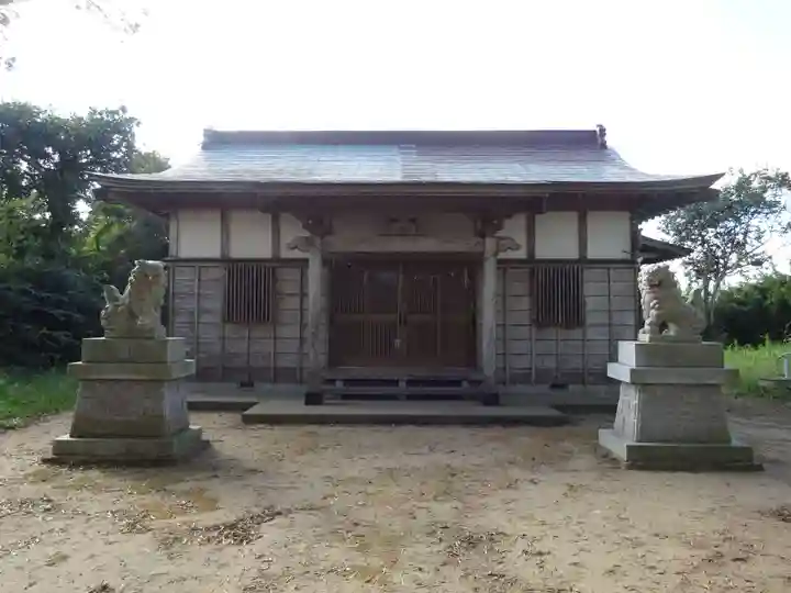 八幡神社の本殿・本堂