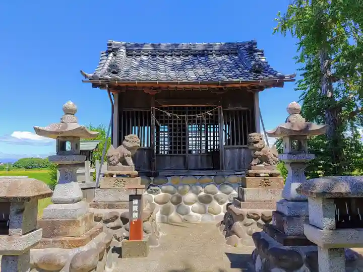 神明社(神明津子新田)の本殿・本堂