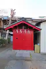 下稲荷神社の本殿