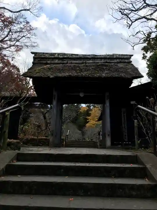 東慶寺の山門・神門