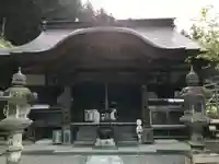 横峰寺の本殿・本堂