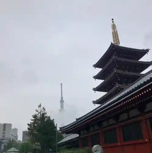 浅草寺の塔