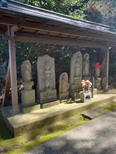 天台宗　長窪山　正覚寺の末社・摂社