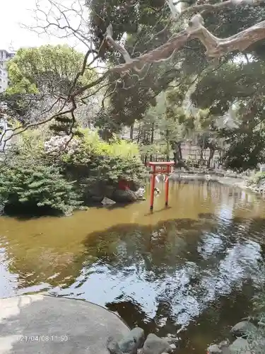 平塚八幡宮の庭園