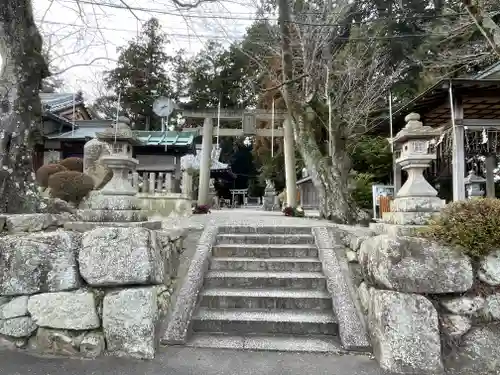 立志神社の鳥居