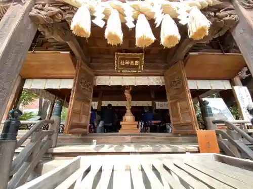 田無神社の本殿・本堂