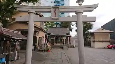 元宿神社の鳥居