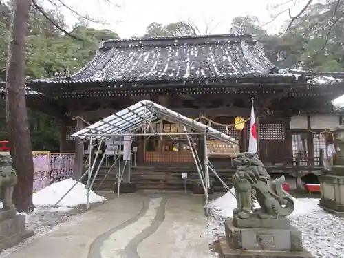 石浦神社の本殿