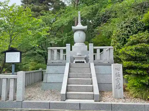 観音山慈眼院（高崎観音）の塔