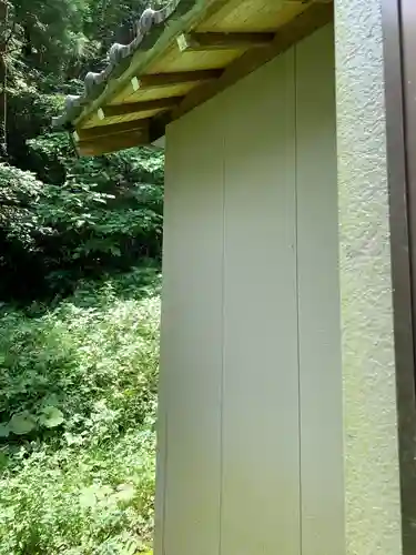 釜滝山越集会所の本殿・本堂