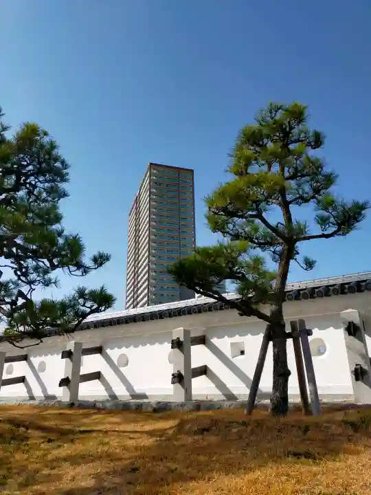 櫻井神社の{uncategorized: "未分類", other: "その他", undefined: "問題あり", building: "その他建物", grave: "お墓", sacred_gate: "鳥居", guardian: "狛犬", statue: "像", buddha: "仏像", history: "歴史", nature: "自然", garden: "庭園", animal: "動物", pagoda: "塔", temizu: "手水舎", mountain_gate: "山門・神門", sanctuary: "本殿・本堂", subordinate: "末社・摂社", art: "芸術", scenery: "景色", jizo: "地蔵", ema: "絵馬", goshuin: "御朱印", omikuji: "おみくじ", items: "授与品その他", amulet: "お守り", goshuincho: "御朱印帳", eats: "食事", festival: "お祭り", votive_dance: "神楽", shichigosan: "七五三参", wedding: "結婚式", experience: "体験その他", initially: "初詣", around: "周辺", anti_infection: "感染症対策"}