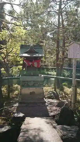 西新井大師総持寺の末社