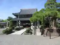 花岳寺の本殿・本堂