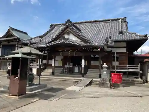 大聖寺の本殿