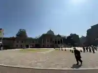 築地本願寺(本願寺築地別院)の{uncategorized: "未分類", other: "その他", undefined: "問題あり", building: "その他建物", grave: "お墓", sacred_gate: "鳥居", guardian: "狛犬", statue: "像", buddha: "仏像", history: "歴史", nature: "自然", garden: "庭園", animal: "動物", pagoda: "塔", temizu: "手水舎", mountain_gate: "山門・神門", sanctuary: "本殿・本堂", subordinate: "末社・摂社", art: "芸術", scenery: "景色", jizo: "地蔵", ema: "絵馬", goshuin: "御朱印", omikuji: "おみくじ", items: "授与品その他", amulet: "お守り", goshuincho: "御朱印帳", eats: "食事", festival: "お祭り", votive_dance: "神楽", shichigosan: "七五三参", wedding: "結婚式", experience: "体験その他", initially: "初詣", around: "周辺", anti_infection: "感染症対策"}