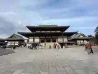成田山新勝寺の本殿・本堂