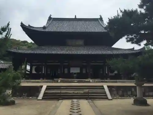萬福寺の本殿・本堂