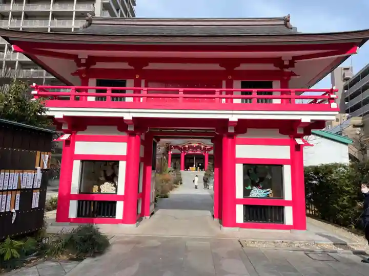 成子天神社の山門・神門